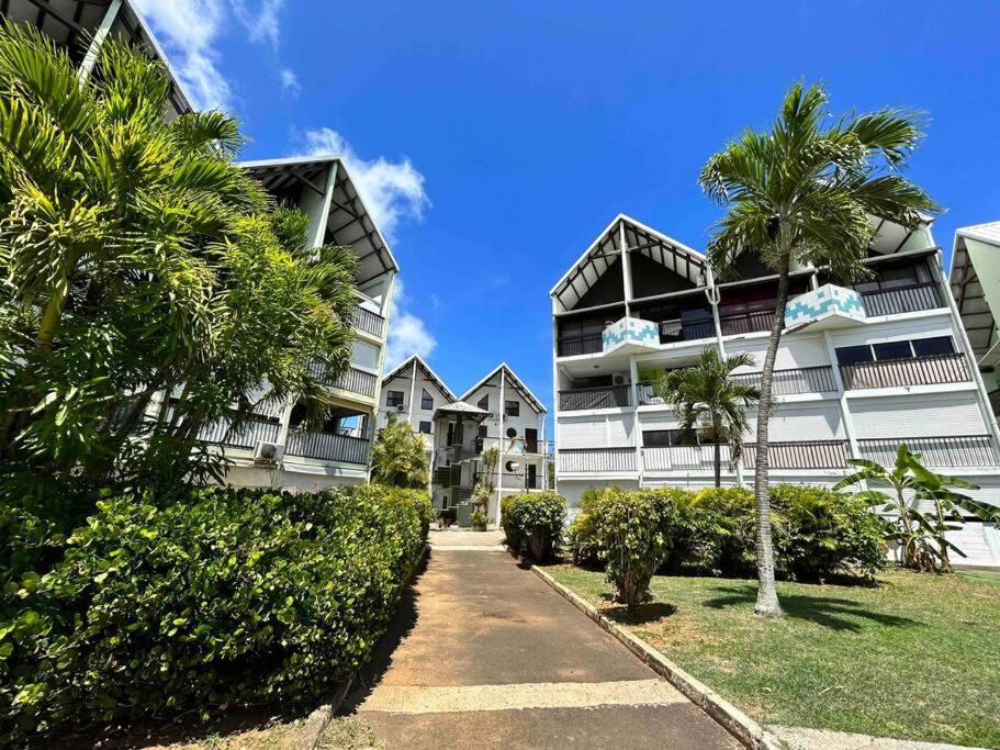 Studio Cosy Plage Et Piscine A Bas Du Fort Ле-Гозье Экстерьер фото